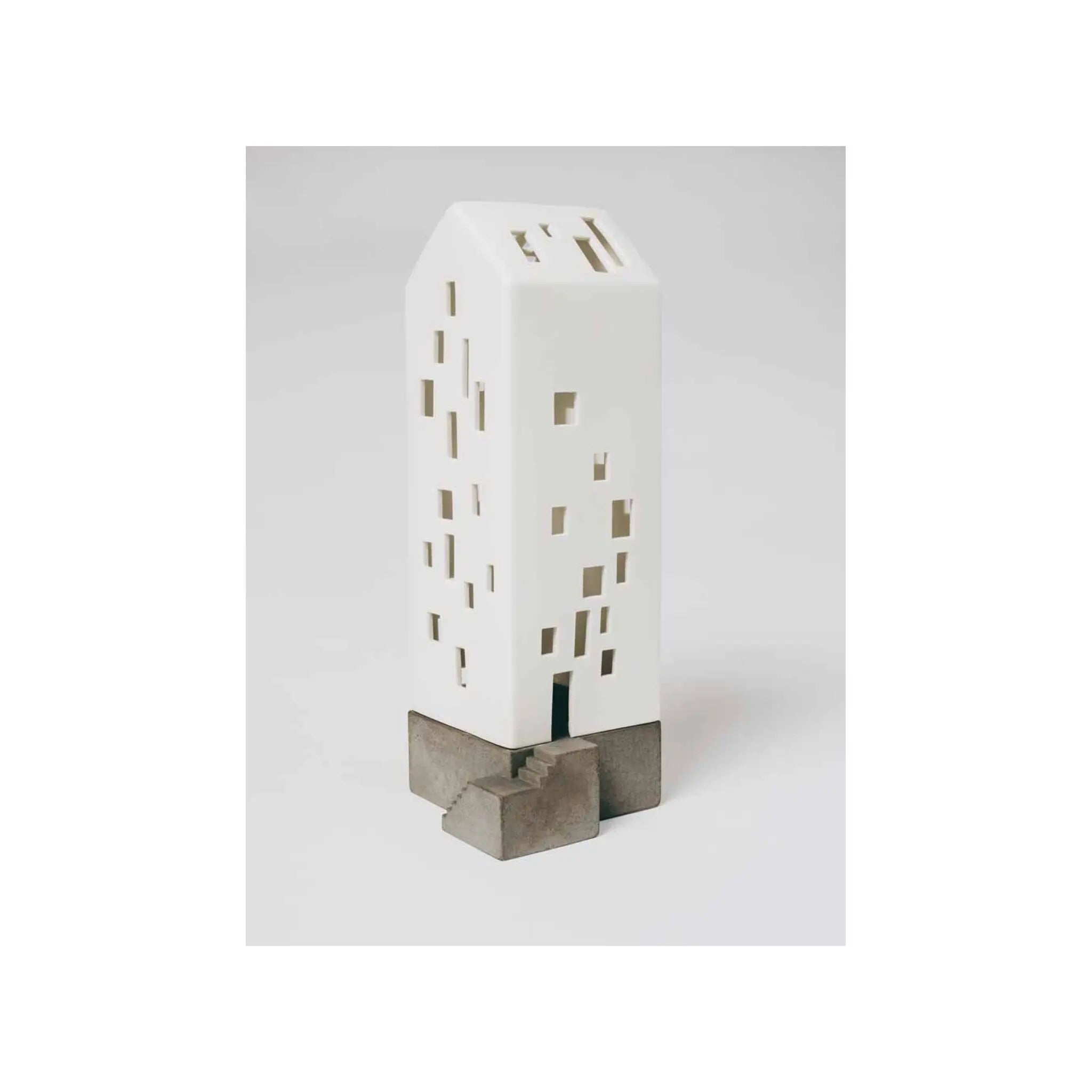 Lighthouse Porcerlain Withconcrete Rader