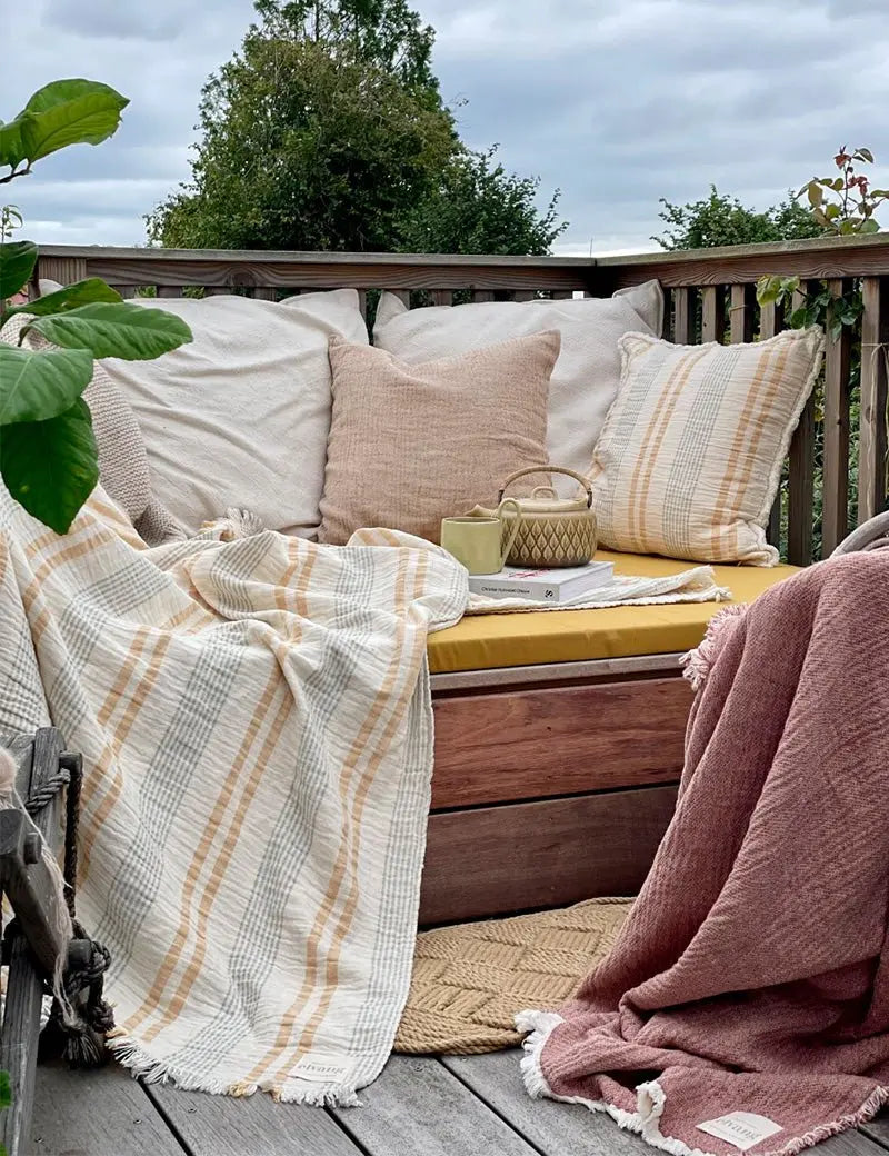 Iris Throw - Elvang - 5060