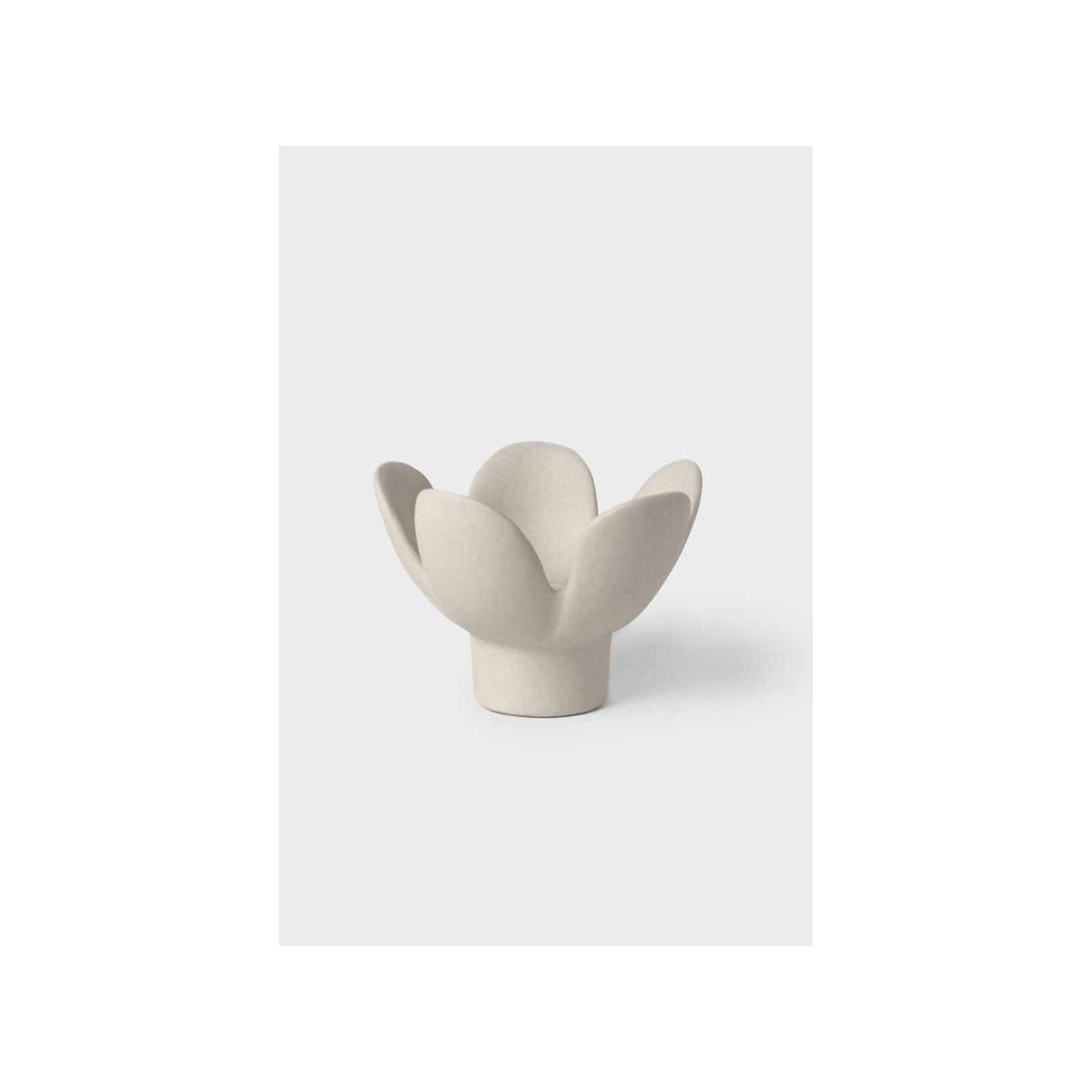 Candle Holder Flower Beige