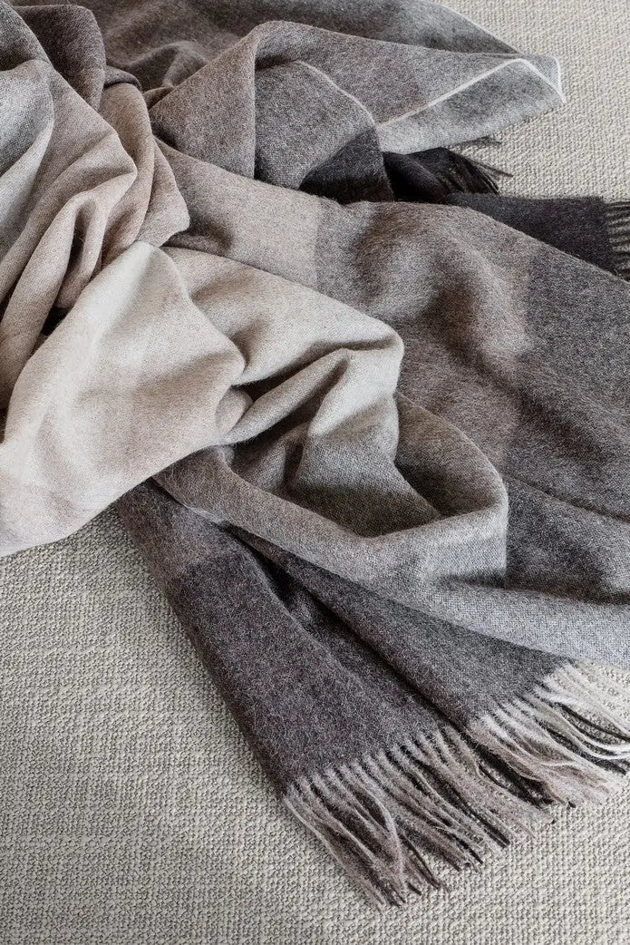 Inca Stones Throw - Elvang - 7108