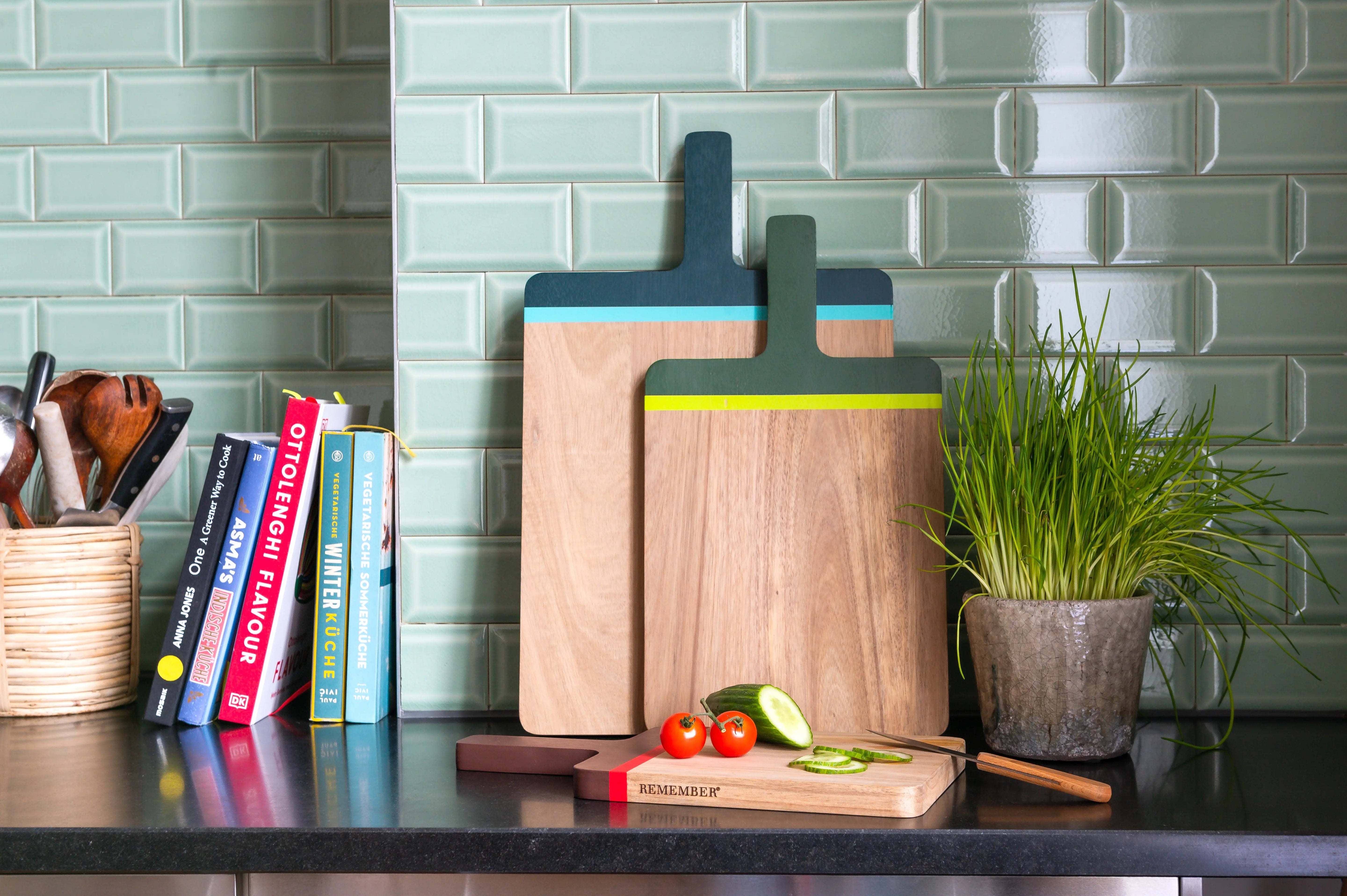 Cutting board Medium by Remember Remember