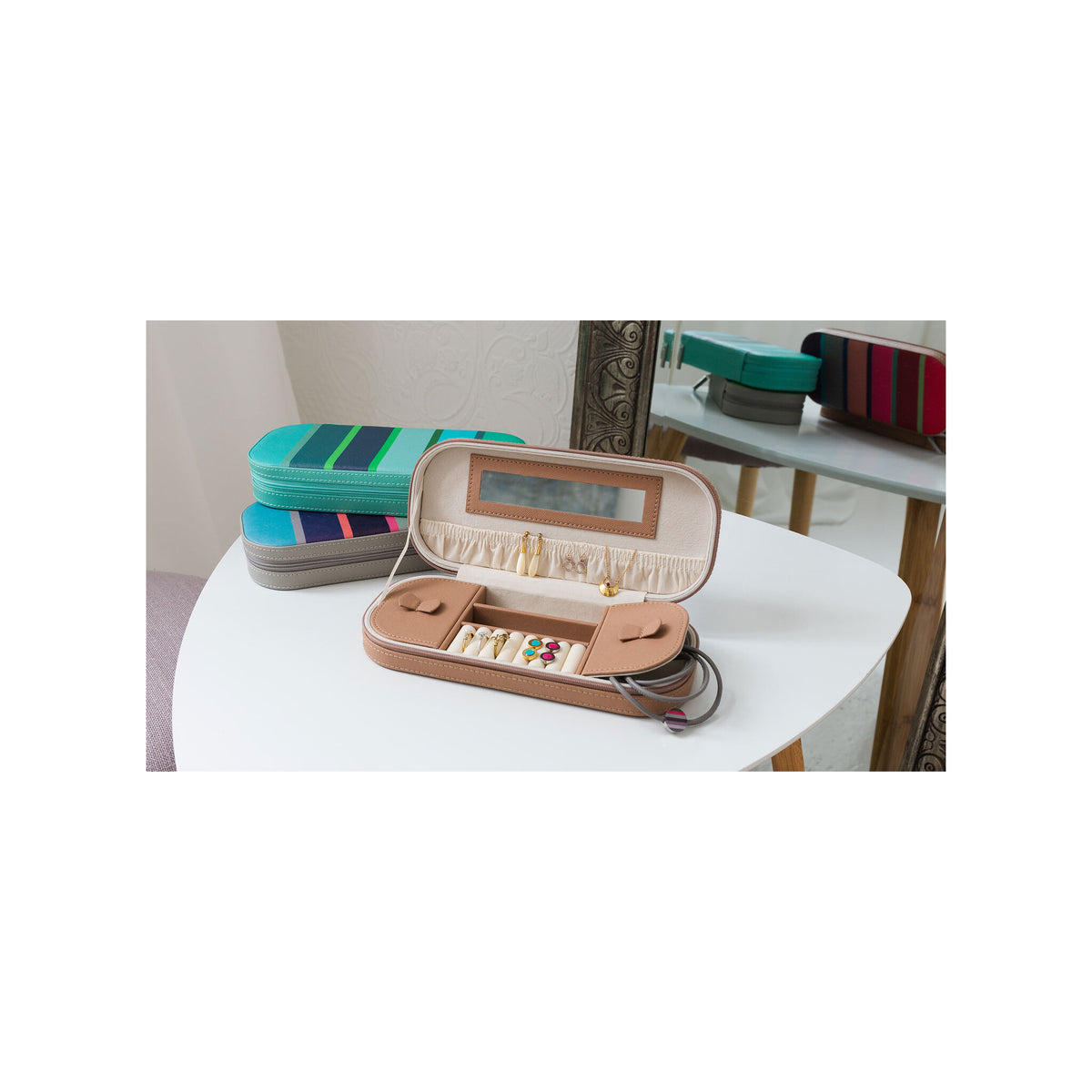Jewellery case